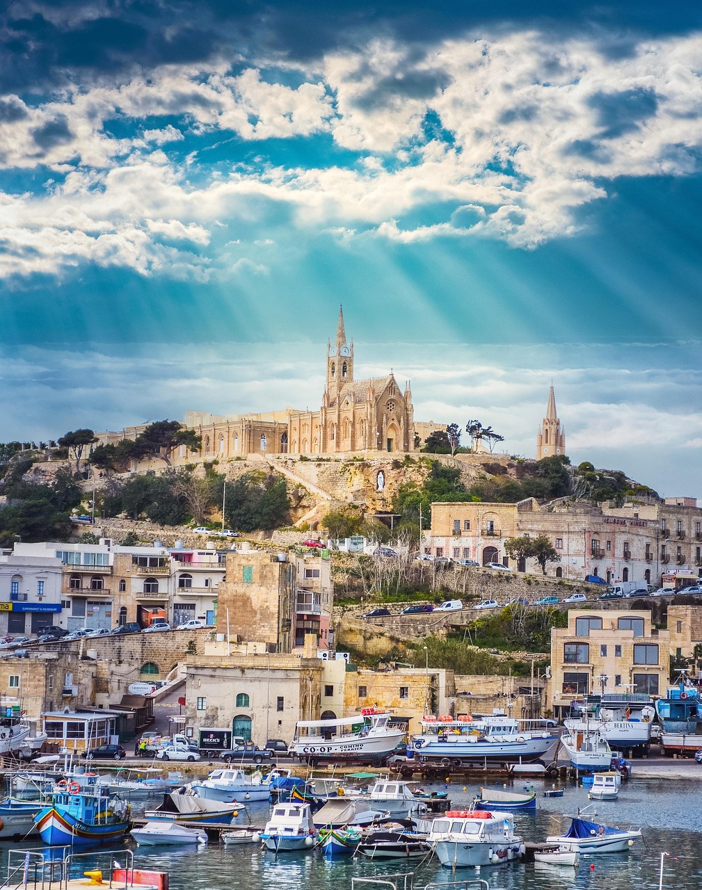 WORK IN MALTA
